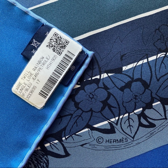 NWT Hermes Jungle Love Rainbow Silk Scarf - Picture 2 of 16